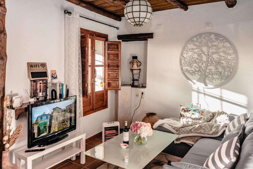 La Casita Del Arbol Blanco Apartment Bubion Ngoại thất bức ảnh